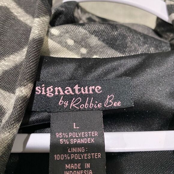 Signature by Robbie Bee dress - Picture 2 of 2